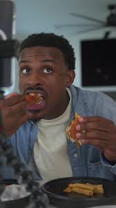 #DoorDash_Partner Couldn't resist those Bee Sting Chicken Tenders 😂  @DoorDash @Cracker Barrel