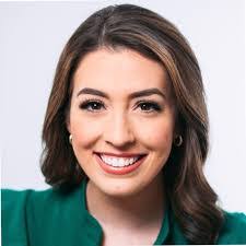 Nicole Grigg's Instagram, Twitter & Facebook