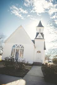 Stubblefield Chapel Wedding Shawnee Ok Wedding Photographer Oklahoma Wedding Venues Chapel Chapel Wedding