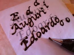 Torta di compleanno stencil torte da stampare. Come Realizzare Scritte Di Cioccolato Perfette