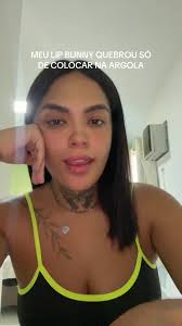 Tristeza com a Quebra do Meu Lip Bunny