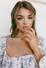 Jasmine Overton's Instagram, Twitter & Facebook