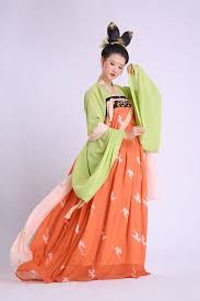 It is the traditional dress of the manchu ethnic nationality, usually in the form of long gown and sometimes with a jacket or waistcoat outside. Koikishu Traditional Asian Dress Hanfu Traditional Outfits
