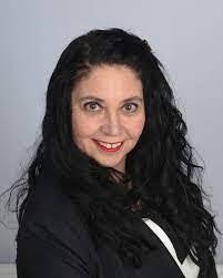 Taylor Mapes's Instagram, Twitter & Facebook