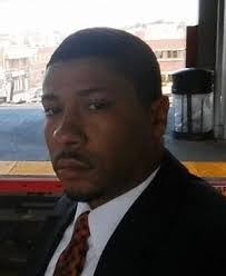 Gloria Holcomb's Instagram, Twitter & Facebook