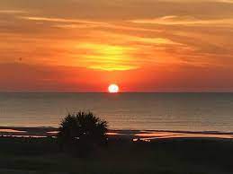 Generic astronomy calculator to calculate times for sunrise, sunset, moonrise, moonset for many cities, with. The Science Of Sunrises 4 Fun Facts