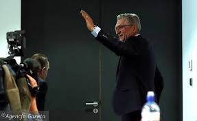Ci, którzy marudzą zamiast pracować to zgniłe jabłka, które trzeba wyrzucać, żeby nie zepsuły się inne. Adam Nawalka Odchodzi Z Reprezentacji Polski Zbigniew Boniek Adam Nigdy Ci Tego Nie Zapomne Ms Mundial
