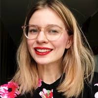 Adriana Neubauer's Instagram, Twitter & Facebook