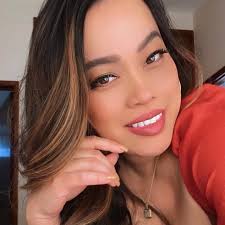 Sally Styles LB hairstylist (@sizastyles) · Long Beach, CA