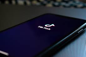 How to grow your roblox tik tok account*fast* подробнее. So Geht Dein Video Auf Tiktok Viral Digicomp Blog