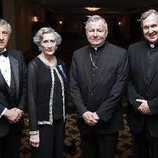 Social scene: Flocking to a foundation dinner