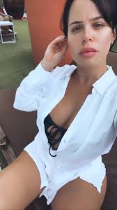 Kathy Viera (@kathy__viera)