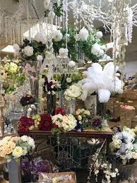 Select from our huge collection of silk flowers including silk magnolia, tulips, orchids & daisy flowers and artificial gerbera daisies at wholesale price. Home Designer Silk Gallery Dallas Texas
