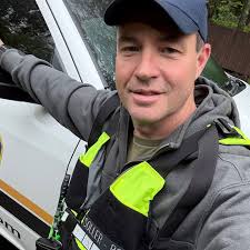 County employees joined the ranks today of those nationally participating  in Wear Your Lifejacket to Work Day! As fun as it was, the message was a  somber one: far too many people