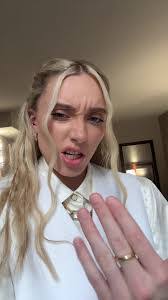 Paige Kroll's Instagram, Twitter & Facebook