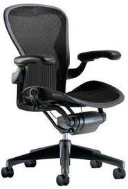 Amazon Com Classic Aeron Chair By Herman Miller Basic Graphite Frame Size B Me Best Ergonomic Office Chair Best Home Office Desk Ergonomic Office Chair