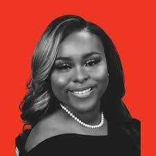 Ebony Moss's Instagram, Twitter & Facebook