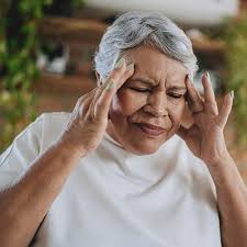 Lori Shaw honored with Extraordinary Employee of the Season Award