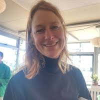 Kristin Maurer's Instagram, Twitter & Facebook