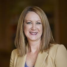 Jennifer Needham's Instagram, Twitter & Facebook