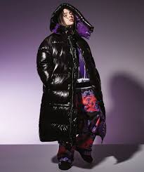Снимки появились в инстаграме издания. Amazing Billie Eilish Photoshoot Vogue Pictures