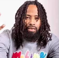 Laurens Police have identified a suspect in the shooting from Saturday  (8/28) night￼ in the 200 block of Laurens Terrace Drive. 32-year-old Teemar  Lewis Roberts is wanted for attempted murder and possession