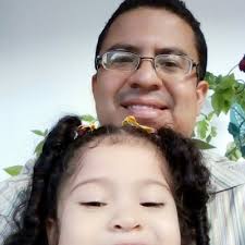 Roberto Sánchez (@SanchezG84)