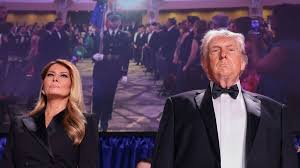 ترامب ينضم لزوجته ويدعو لإقالة جيمي كيميل بعد سخريته منها