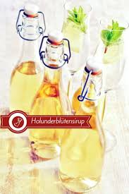 Holunderblutensirup Rezept Selber Machen Und Nicht Nur Tolle Getranke Zaubern Herzelieb Rezept Holunderblutensirup Rezept Holunder Holundergelee Rezept
