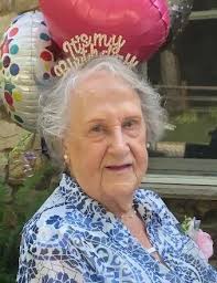 Search Doris Holmquist Obituaries and Funeral Services