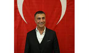 26 haziran 1971, sakarya), türk, kafkas asıllı karadenizli bir ailenin çocuğudur. Orawqxzxdkdhrm