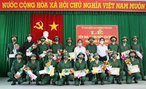 Thanh minh (tết thanh minh hay tiết thanh minh) là 1 trong 24 tiết khí (tính theo lịch tiết khí) được nó có nguồn gốc từ trung hoa và sau đó du nhập sang việt nam. Thá»‹ Xa Ä'á»©c Phá»• Tá»• Chá»©c Lá»… Tiá»…n Ä'Æ°a Thanh Nien Len Ä'Æ°á»ng Nháº­p NgÅ© NÄƒm 2021 Thi Xa Duc Pho To Chuc Le Tien Dua Thanh Nien Len Duong Nhap Ngu Nam