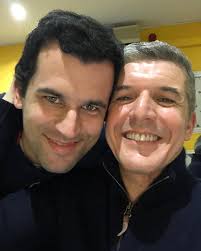 João baião (born october 8, 1963) is a portuguese television presenter, entertainer and actor. Joao Baiao E Um Tio Avo Babado Tv 7 Dias