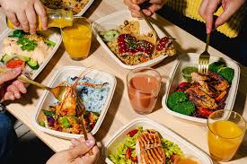 It allows you to choose a particular look for your dinner party, then delivers a box to your doorstep full of everything you all you need to bring to the table is food, drink, and guests. The Ultimate Guide To Food Delivery Services In Singapore