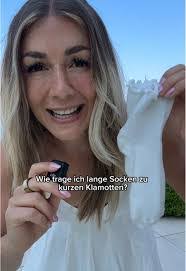 Sabrina Rounds's Instagram, Twitter & Facebook