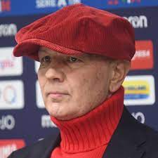 Последние твиты от sinisa mihajlovic (@mrmihajlovic). Sinisa Mihajlovic Fussballstar Vom Krebs Gezeichnet Gala De