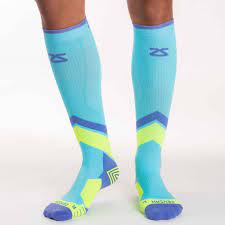 Pop Tech Compression Socks In 2021 Compression Socks Nursing Fashion Shin Splints