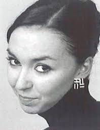 Kate Lydon's Instagram, Twitter & Facebook