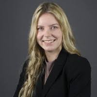 Karissa Perry's Instagram, Twitter & Facebook