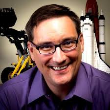 Clinton Wolfe (@clintoncwolfe)