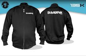 Belanja jaket pria online di ryn fashion | temukan berbagai model jaket pria terbaru yang keren & murah. 17 Model Dan Jenis Jaket Pria Yang Kamu Wajib Miliki Updated 2020 Bukareview