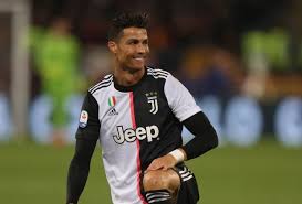 Il cinque volte pallone d'oro potrebbe giocare agli ordini di. Cristiano Ronaldo What Juventus Superstar Told Alessandro Florenzi In