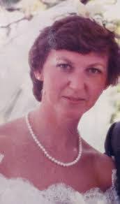 Elva Stone's Instagram, Twitter & Facebook