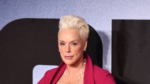 Nun ist das „aschenbrödel aus dem beliebten märchenfilm gestorben. Ex Schwiegermama Jackie Tot Brigitte Nielsen Zollt Tribut Promiflash De