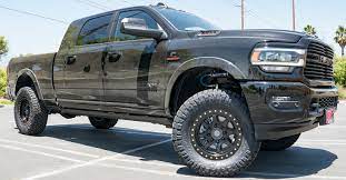 I'm not a total noob but all i hear is carli and thuren mainly with regard to starter style leveling kits.i know both are good. 2019 Ram 2500 4 4 Diesel R D Carli Suspension Inc