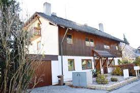 Entdecke 96 anzeigen für wohnung kaufen in trudering zu bestpreisen. Haus Zum Verkauf 81827 Munchen Trudering Riem Brandstromstrasse 8 10 Mapio Net