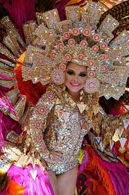 Culeco Lunes De Carnaval Rosario Mayela Calle Arriba De Las Tablas 2016 Caribbean Carnival Costumes Carnival Costumes Masquerade Costumes