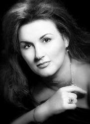 Featuring Karin Tabke...In A Bad Way!