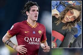 Zaniolo, la mamma francesca costa: Roma Star Nicolo Zaniolo S Mum Responds To Whore Chants Aimed At Her In Parma Match Daily Star