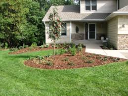 For Great Advice On How To Garden Try These Great Ideas Front Yard Landscaping Design Home Landscaping Sustainable Landscaping